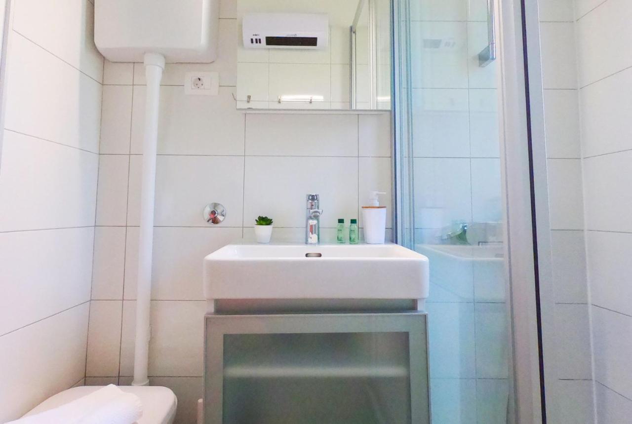 Beachfront Apartment Mala Tereza سبليت المظهر الخارجي الصورة